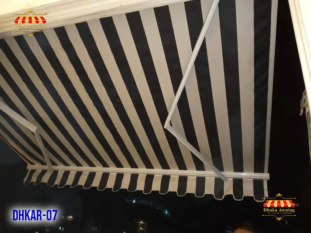 RETRACTABLE AWNING SHADE AND PROTECTION