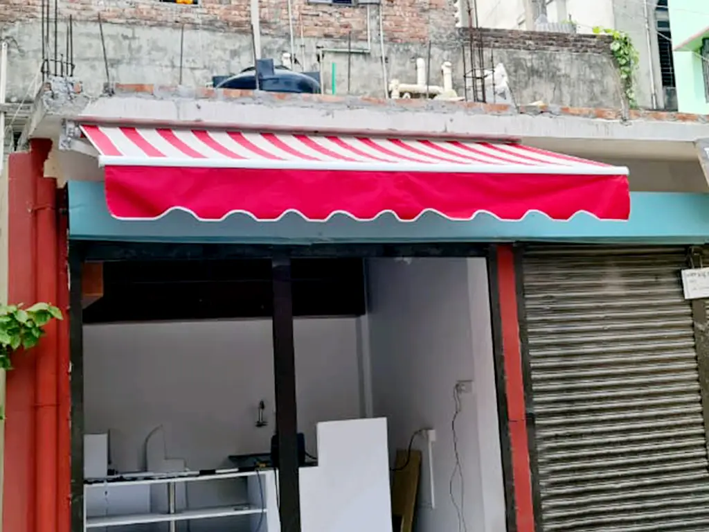 Patio Retractable Manual Awning